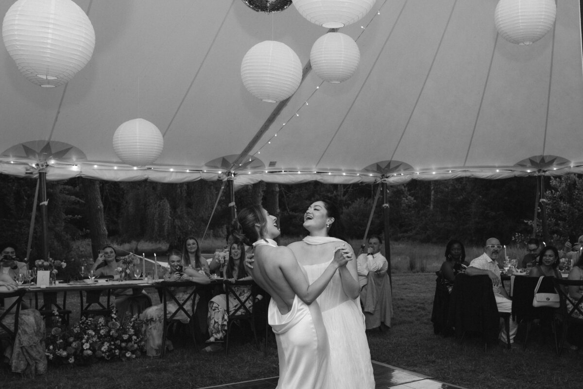 Faye-Fern-Creative-ArdentAndElm-Meaghanne-Tatiana-Hudson-Valley-Same-Sex-Wedding-Reception-03