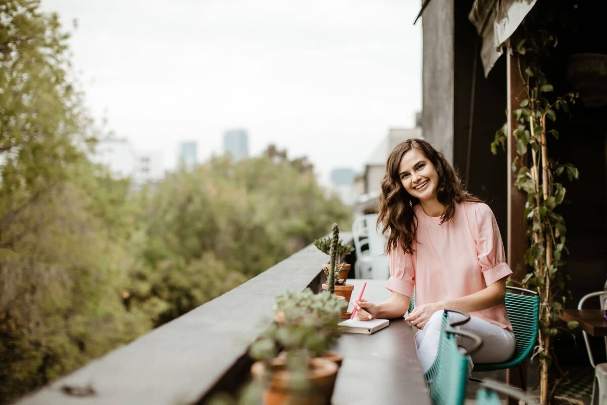 Kimber-Osborne-rooftop-Mexico-City