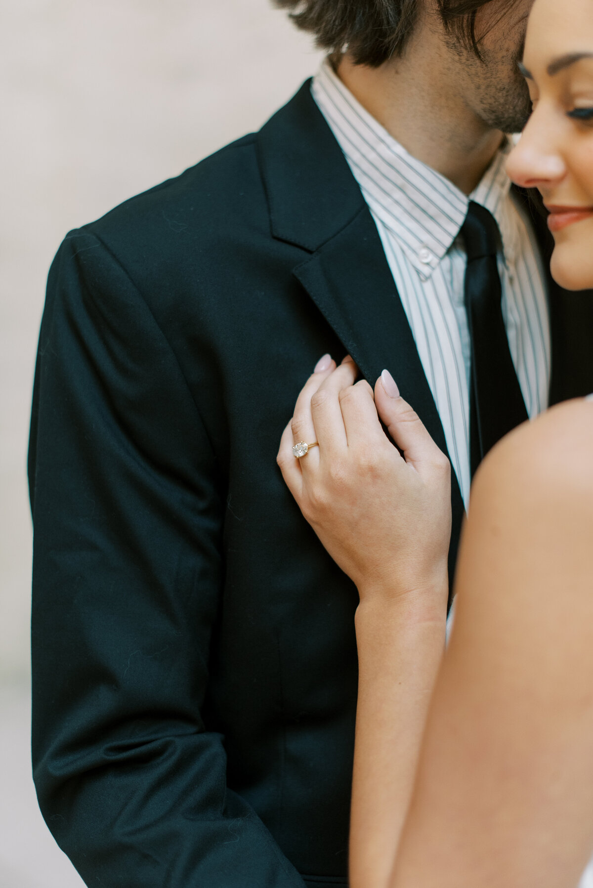 cassie-nichole-photography-chicago-illinois-wedding-photographer-emily-tyler-engagement-session-sneak-peeks-20