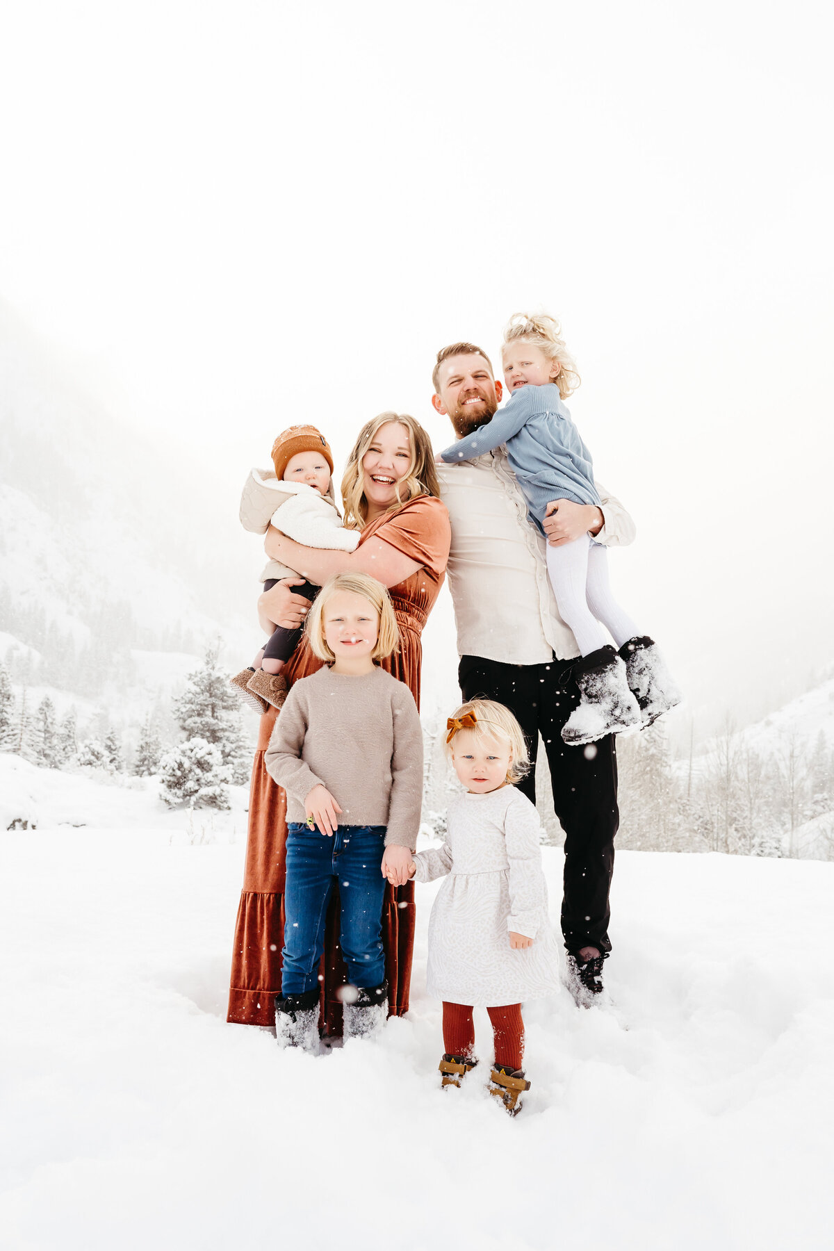 Sam-Murch-Photography-Ouray-Colorado-Winter-Family-Photography-9