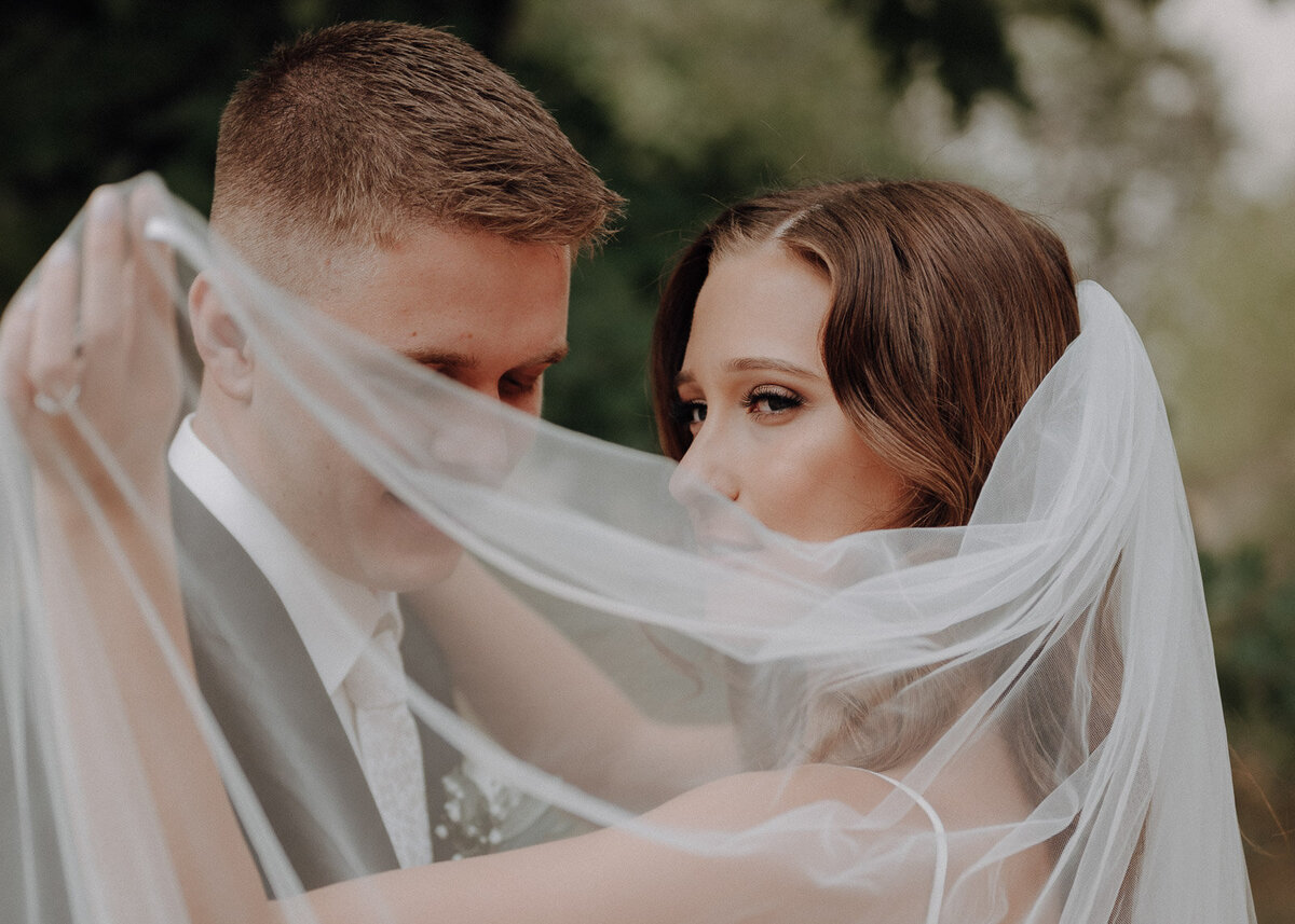 Hochzeit-elegant-KlosterAltenberg37