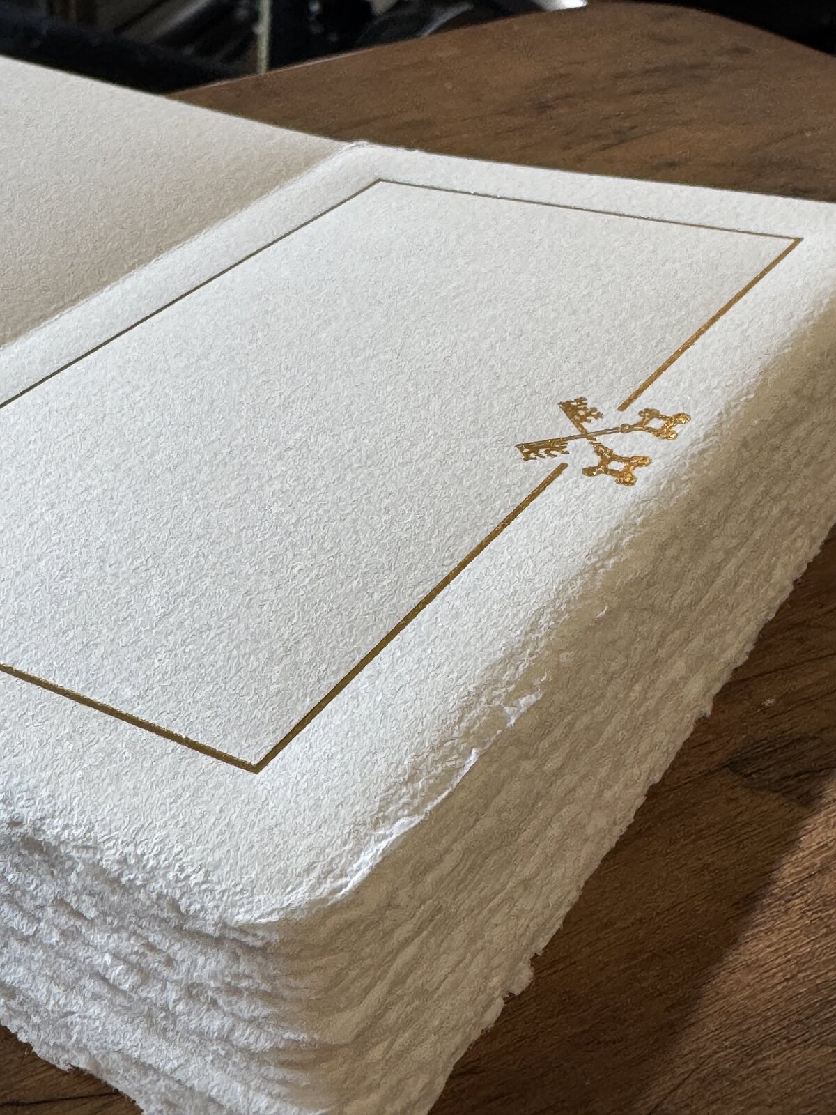 key border place cards