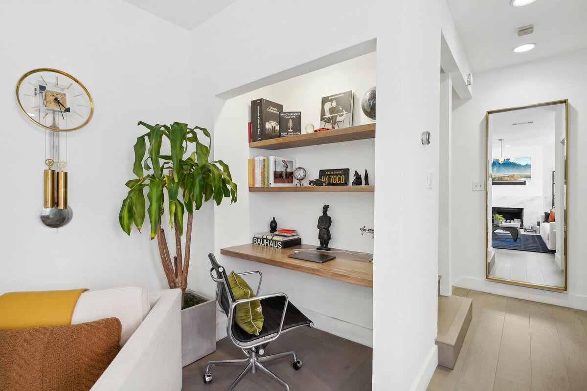 28-web-or-mls-Palma Plaza 2-028