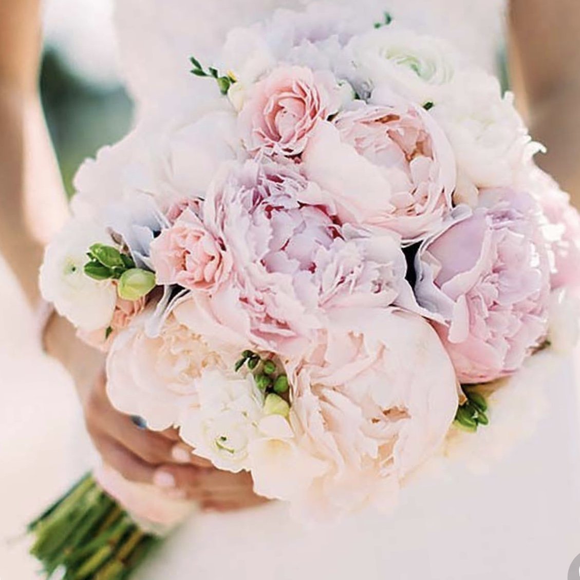 wedding-bouquet-joli-events-home