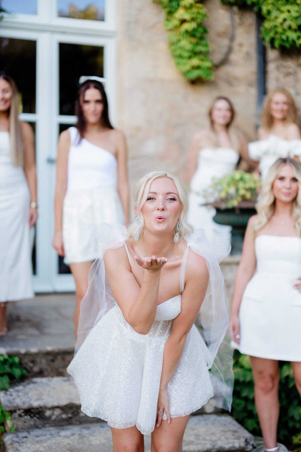 Modern_Chic_Chateau_Valouze_Destination_Wedding_Photographer-18