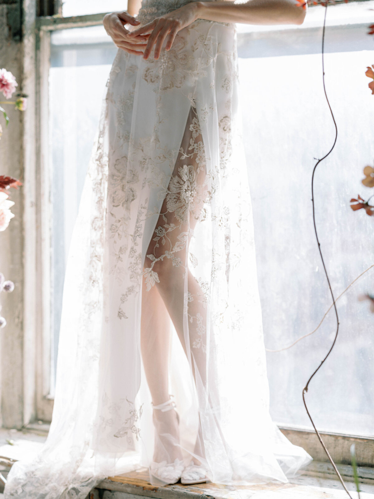 claire-pettibone-2022-bridal-campaign-editorial-soho-new-york-city-david-abel-044