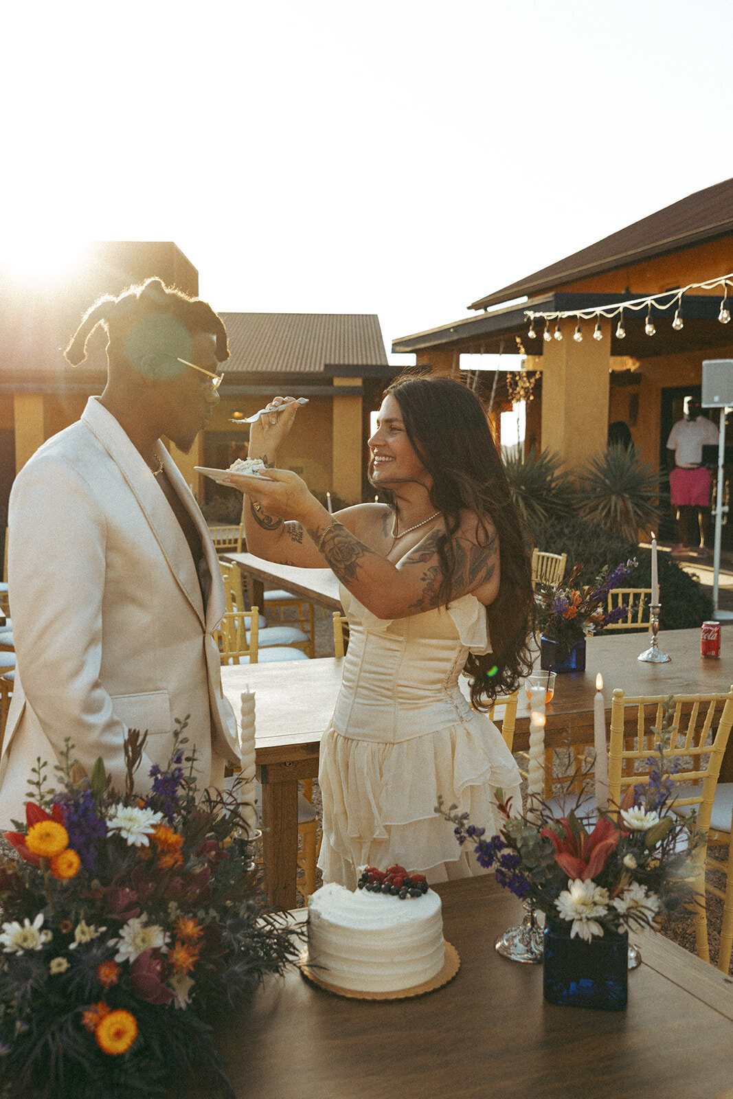 Faye-Fern-Creative-GoldenVibesPhoto-Sacred-Sands-Joshua-Tree-Wedding-Richie-James-Clara-Critchfield-Reception-41