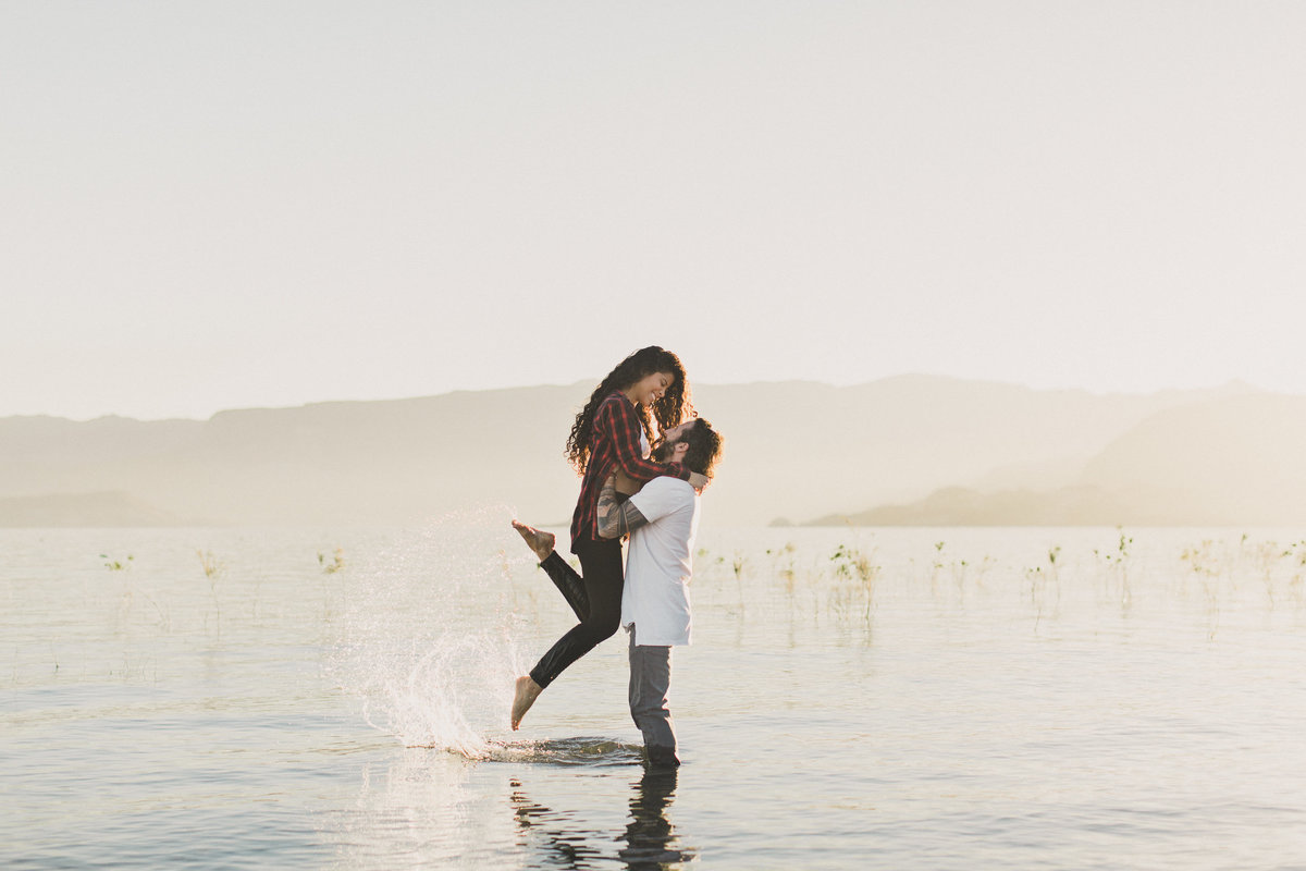 Lake Mead Engagement | Taylor Made Photography