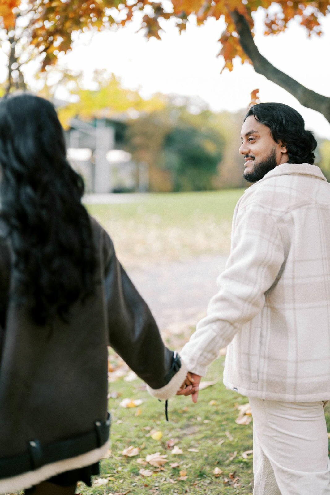 E4-Toronto-Engagement-Photoshoot-Judi-and-Raj-2024-11-03-2500px-1023