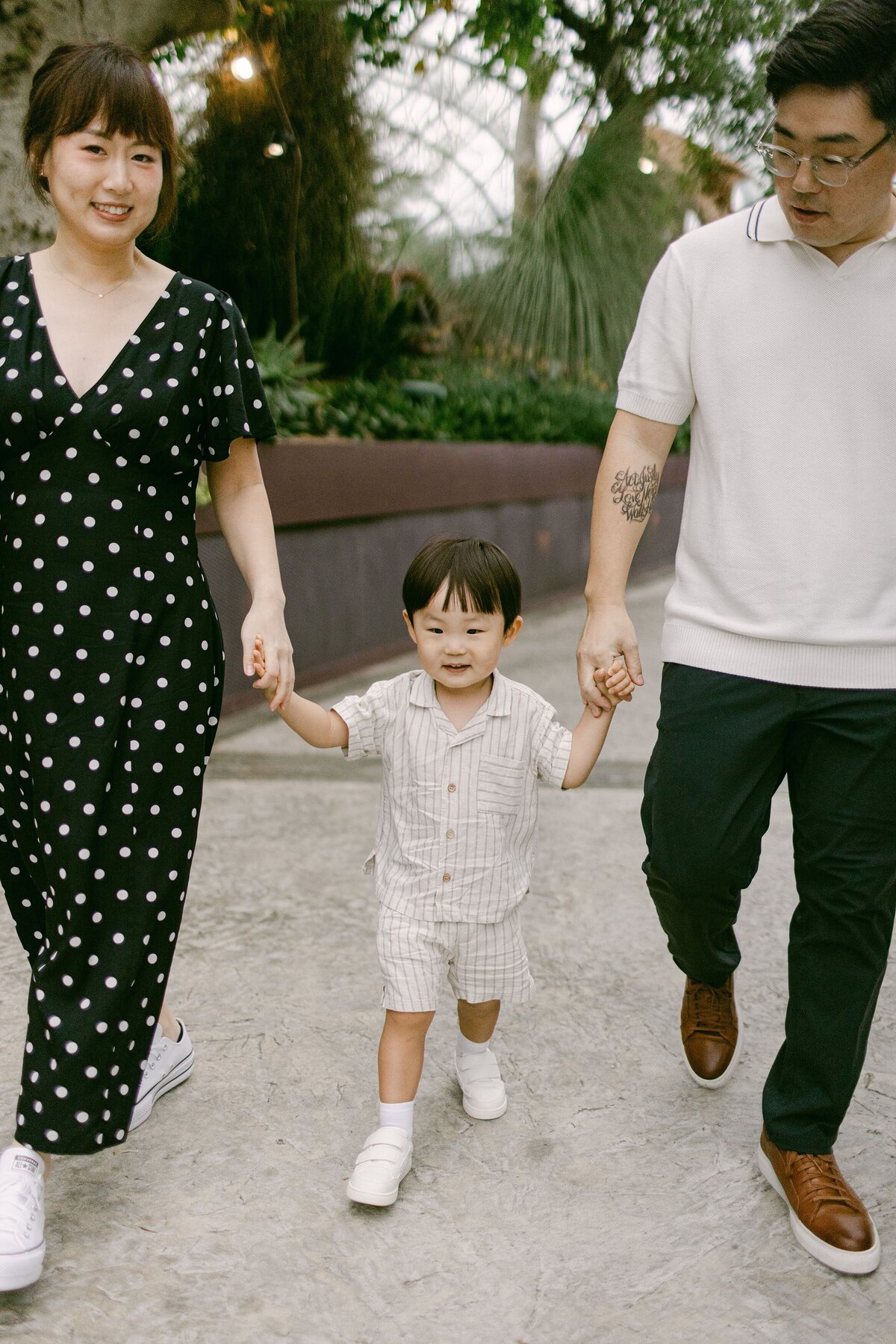 00057JJ Singapore Family Photography