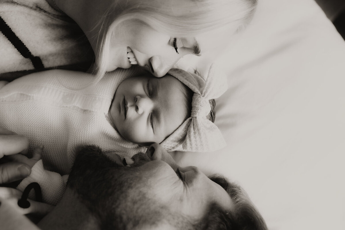 ZettelPhotography.DSC_6990-2_Cassidy+Trevor+Lilah_Newborn_0164-Copy1