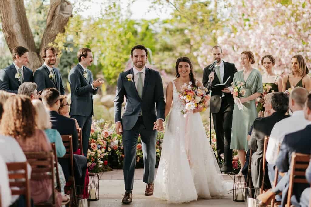 Utah-Greenhouse-Wedding-47