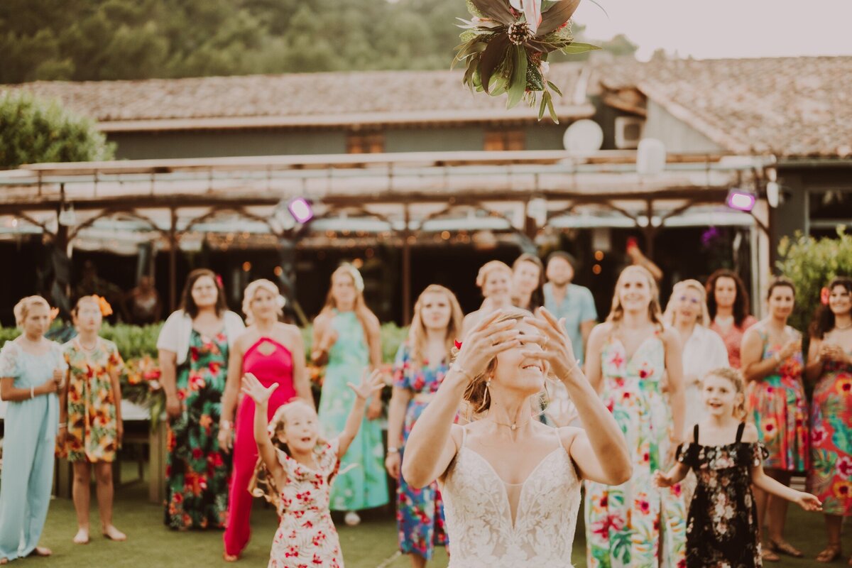 lance-de-bouquet-mariage-provence