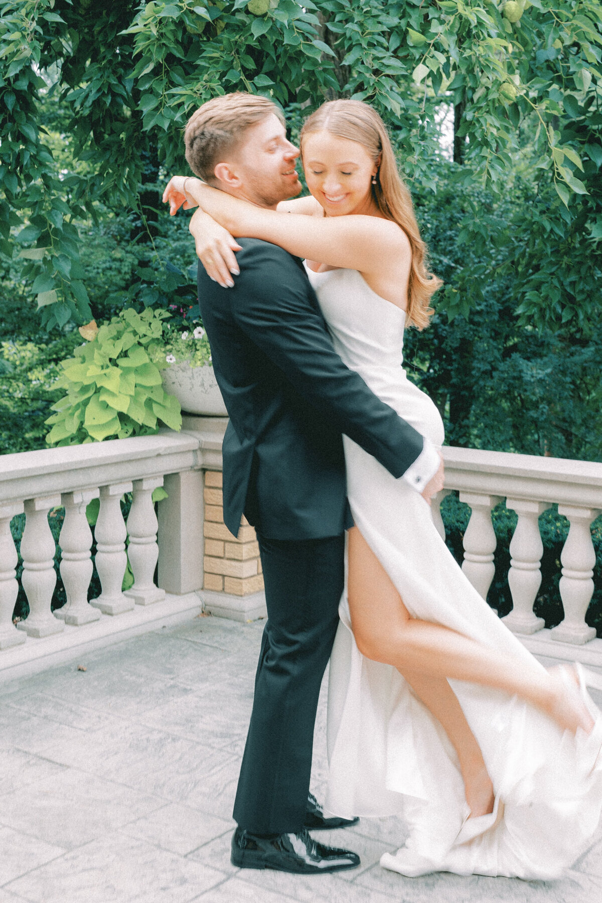 laurel-hall-indianapolis-wedding-european-theme-hayley-moore-photography-43