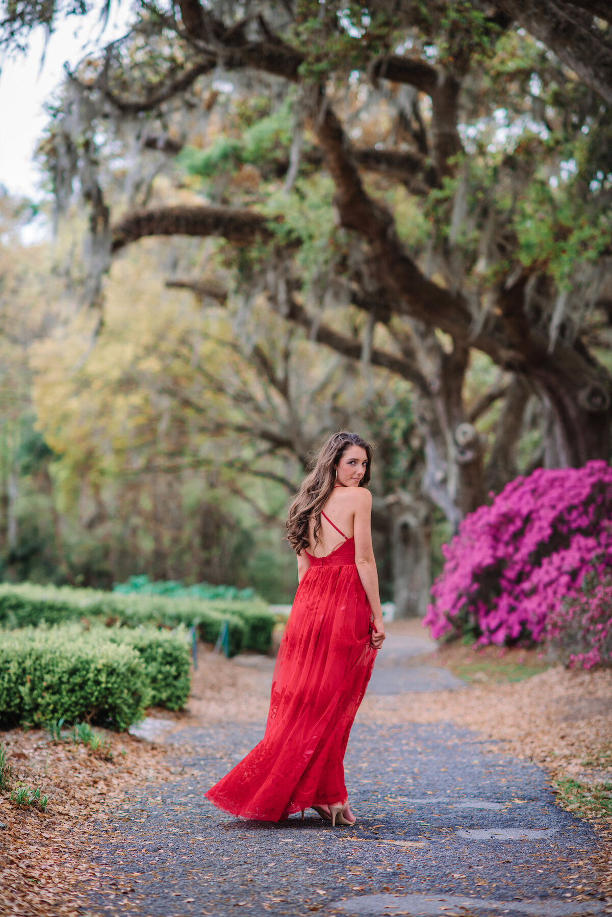 Senior Picture Ideas and Ultimate Guide by Charleston Senior Photographers