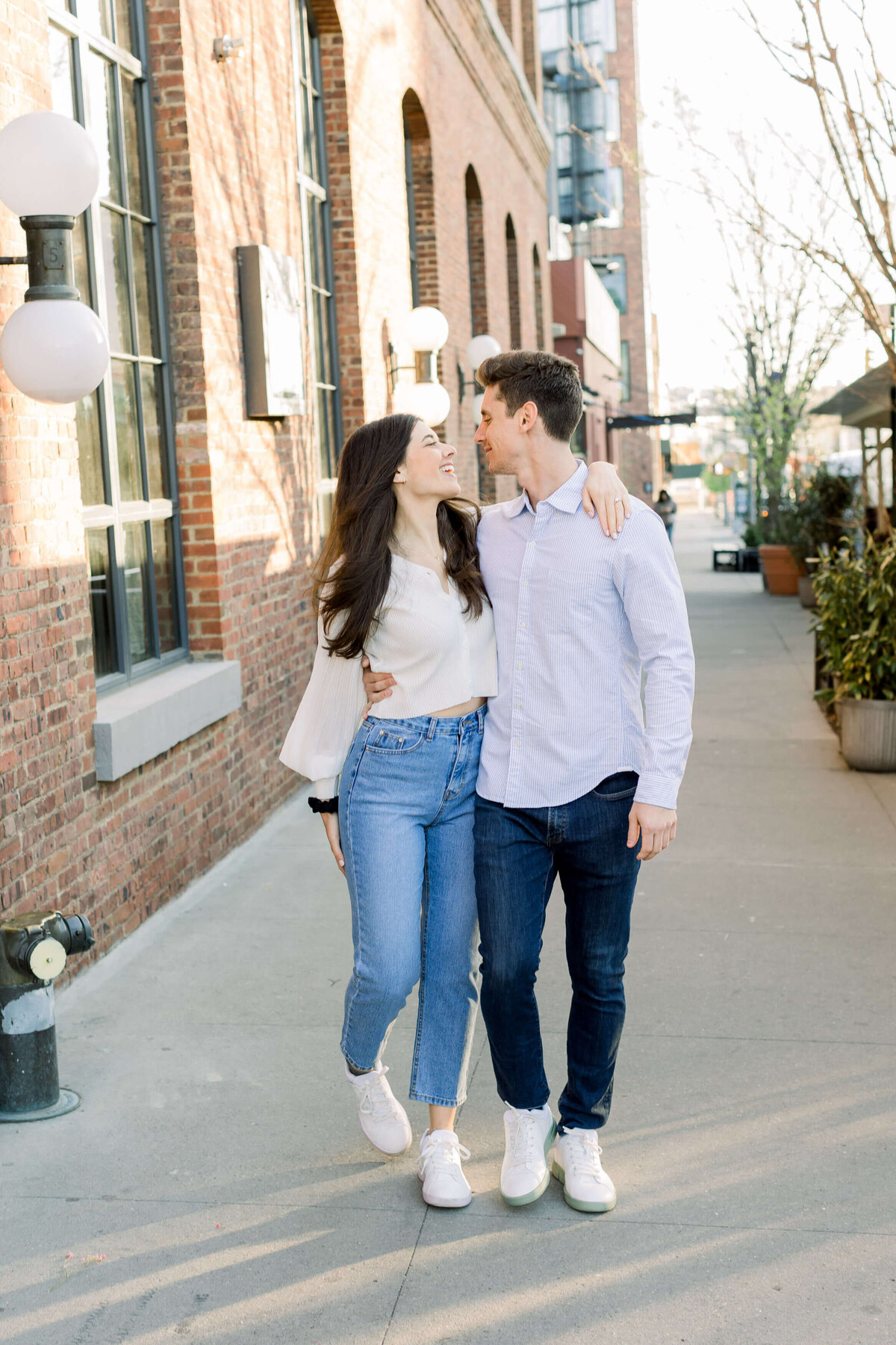 DUMBO_and_Williamsburg_Brooklyn_Engagement_020