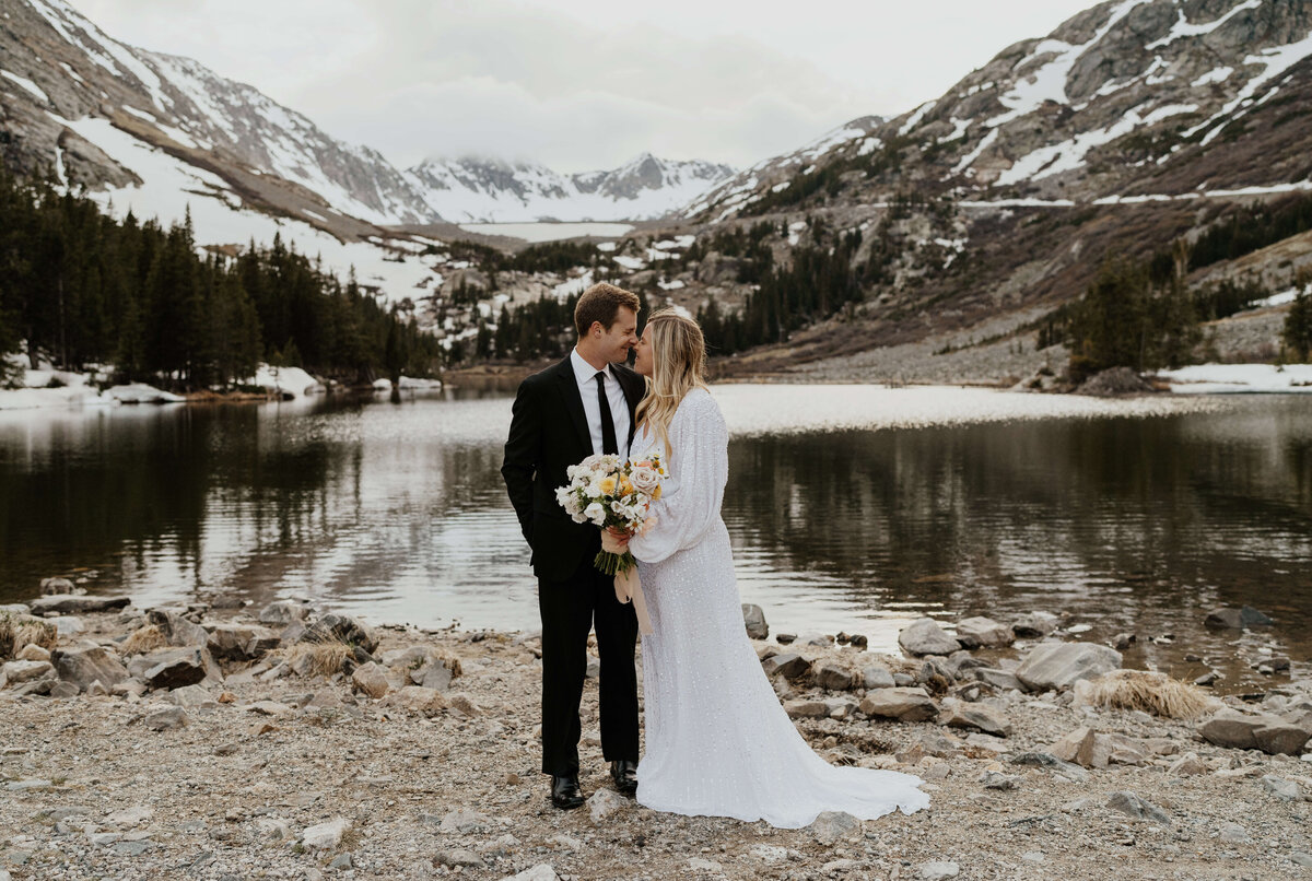 blue-lakes-elopement-photographer-20