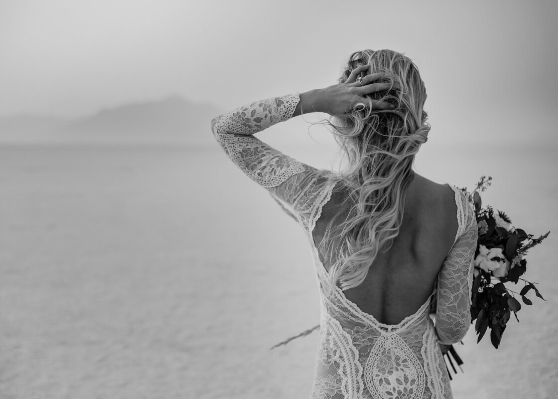 180830_Jenn&BenBridals_BonnevilleSaltFlatsUtah_AnjaJensenPhotography_001-002-2