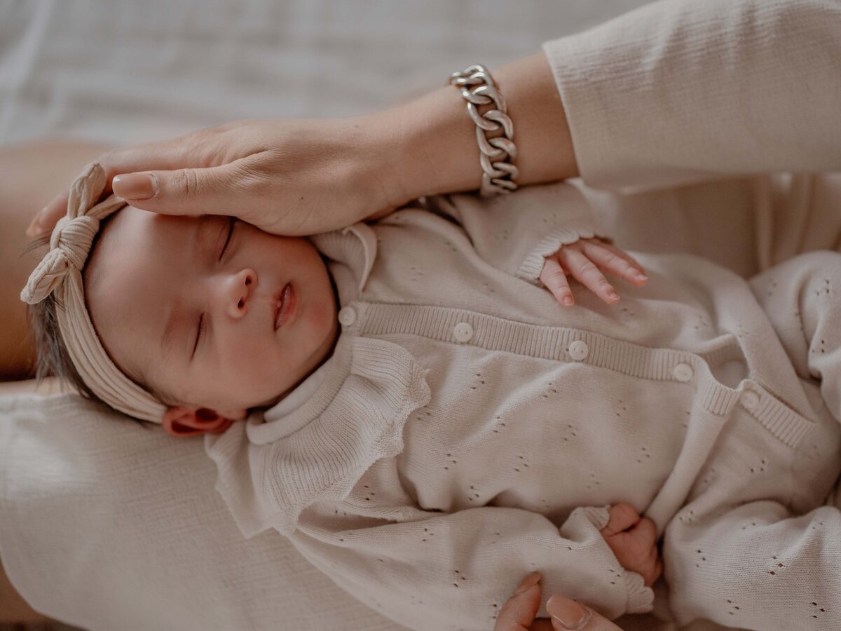 newbornshoot-aan-huis-amsterdam-en-omstreken-1