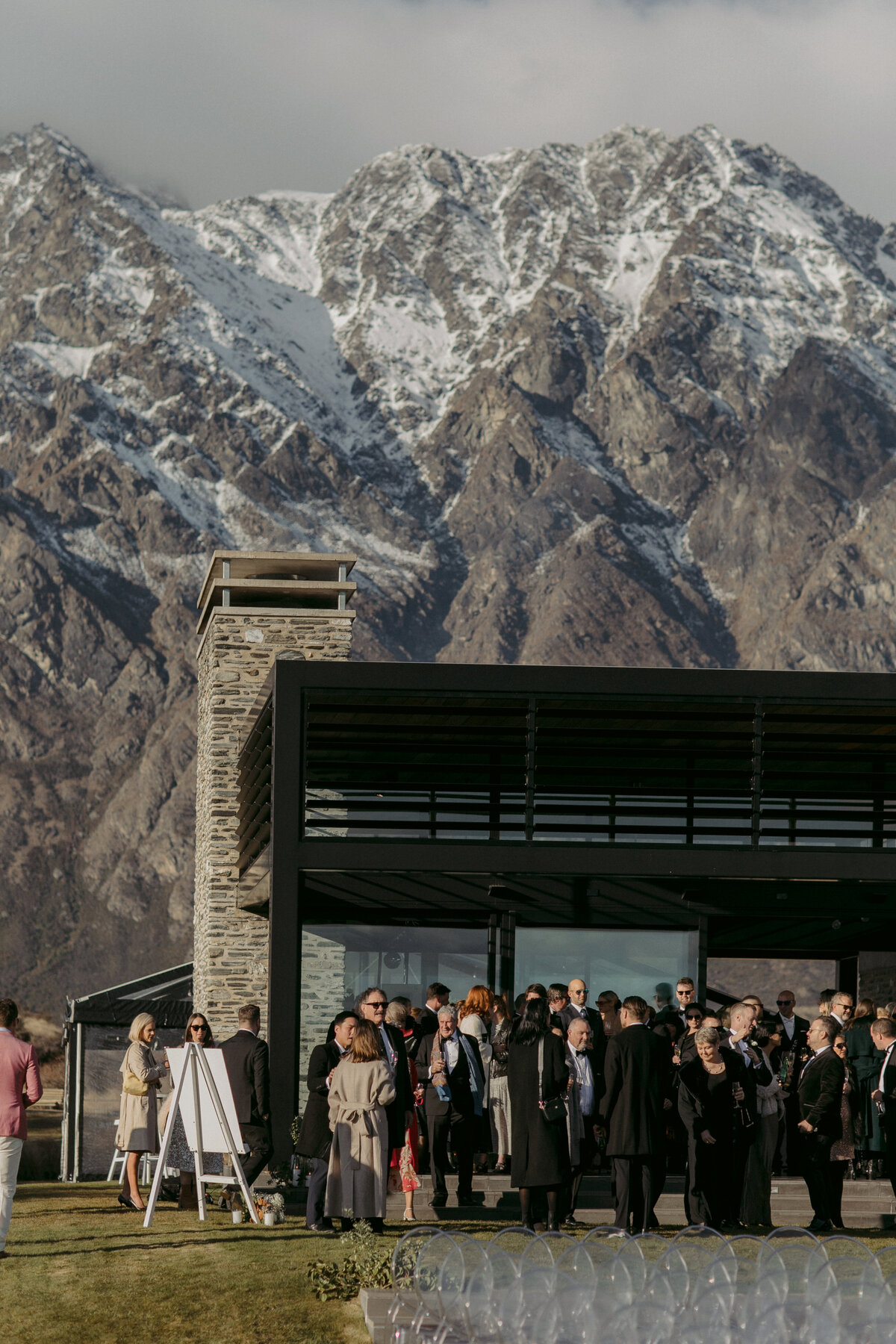 queenstown-wedding-photographer-candid-emily-adamson_057