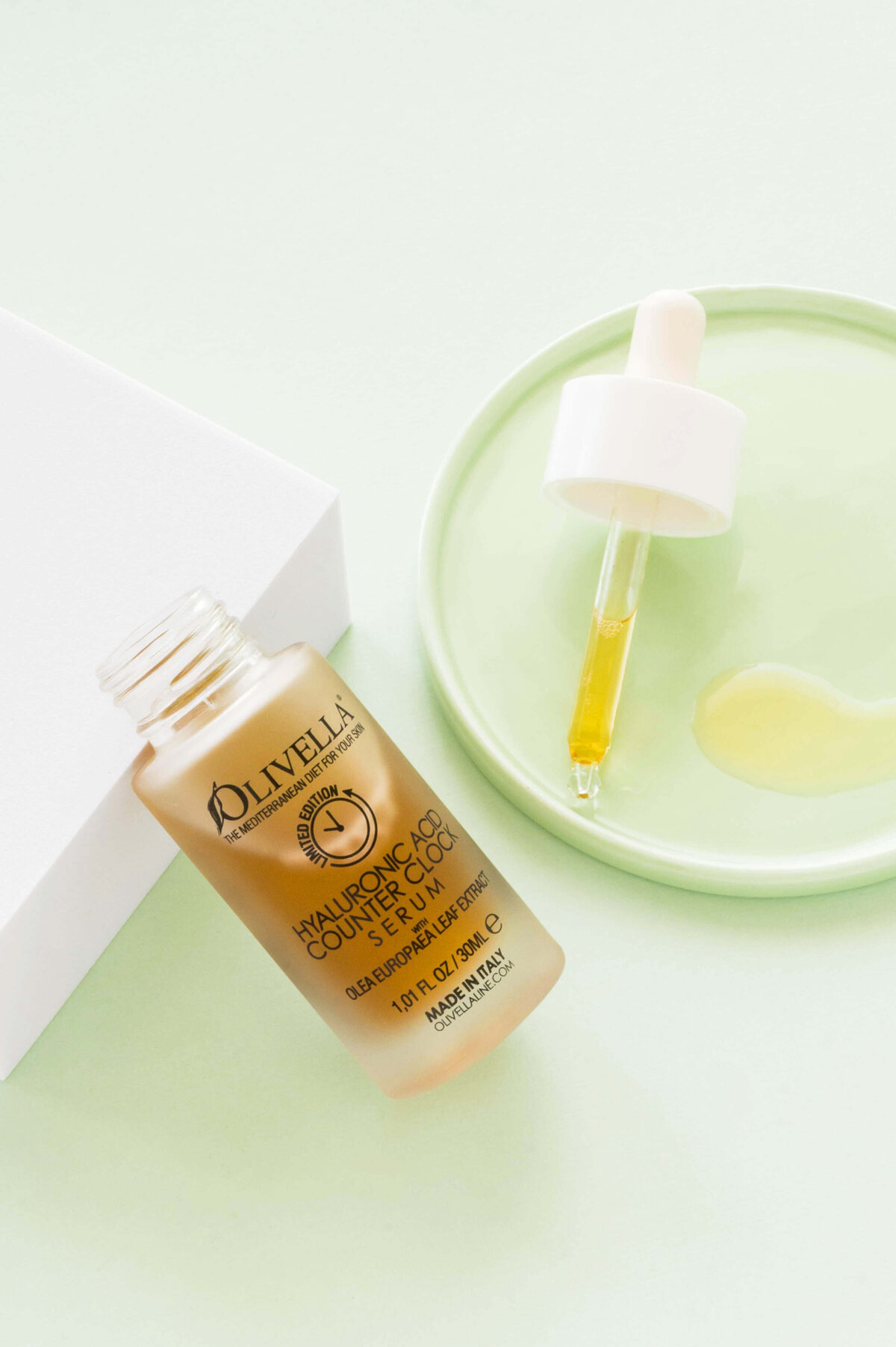 Landing_Beauty Products_Italian Brands_Olivella_Counter Clock Serum_hero shot