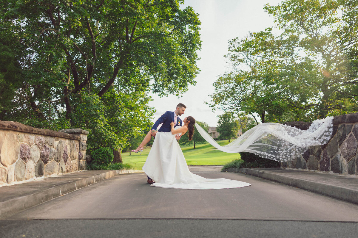 250802-Lauren&Nicholas-BrooklakeCountryClub-Wedding-FlorhamPark-NJ-Previews-Web-123