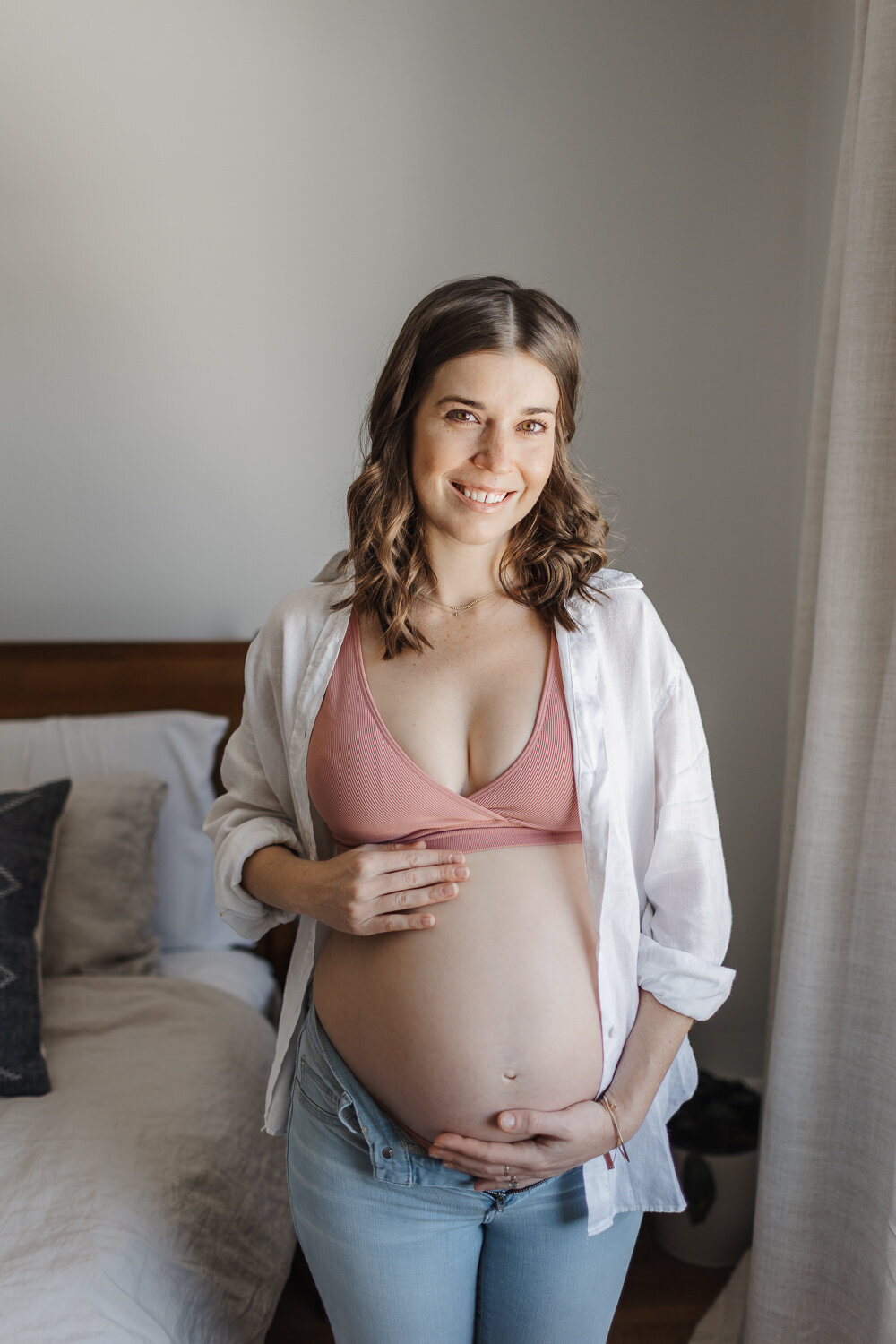 Toronto lifestyle maternity photographer-Maternity-Photographer-Bloor-West-Village-10