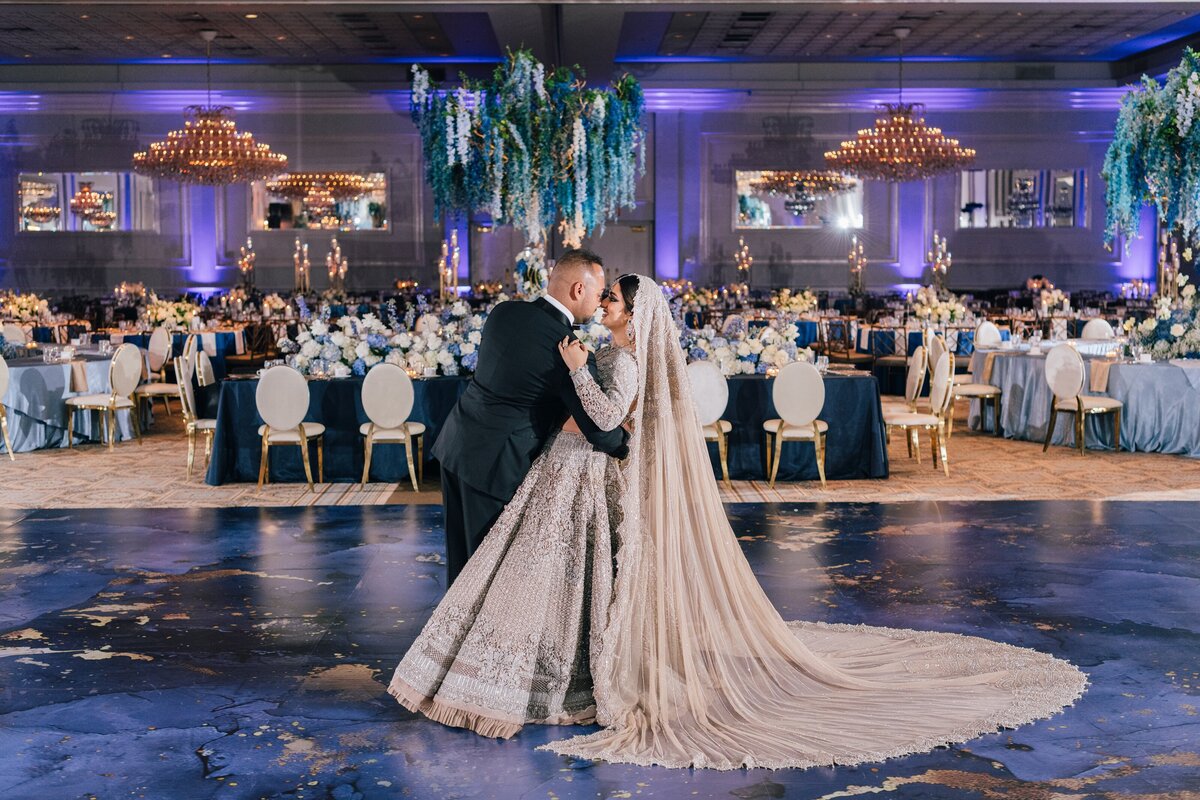 jpeg-optimizer_Chicago-wedding-photographers-Maha-Studios-Teba-Hamd-Wedding-839