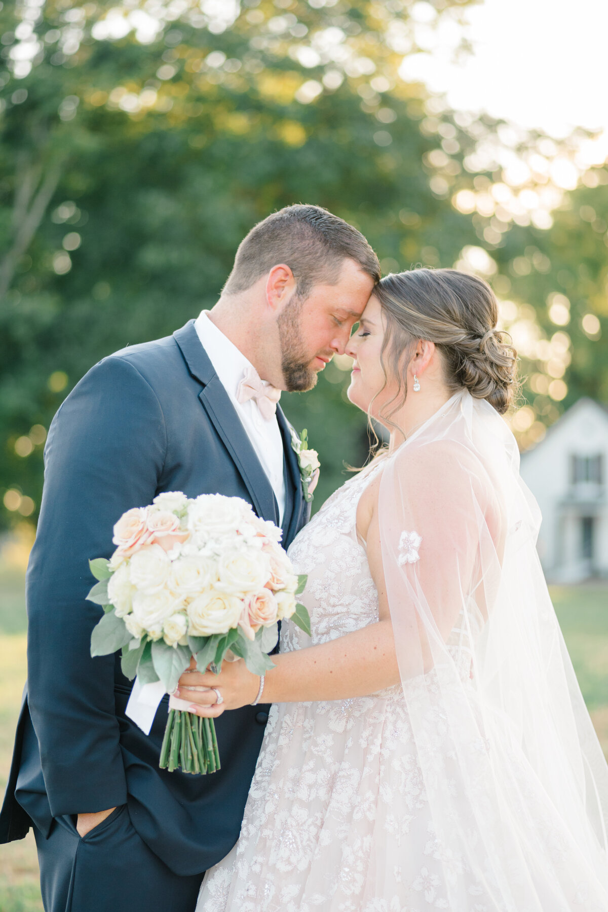 bride-and-groom-portrait-williamsburg-virginia