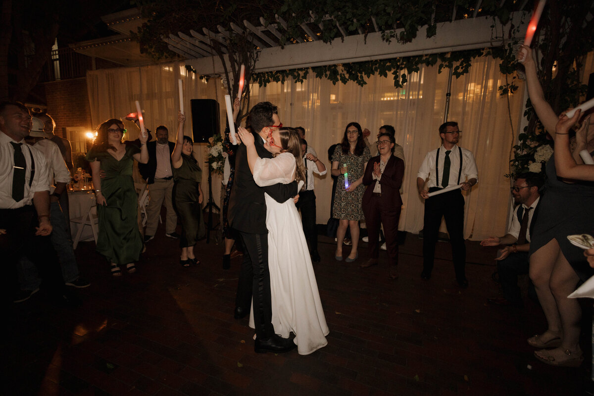 horton-plaza-hotel-san-diego-wedding-raven-berlin-photo-1207