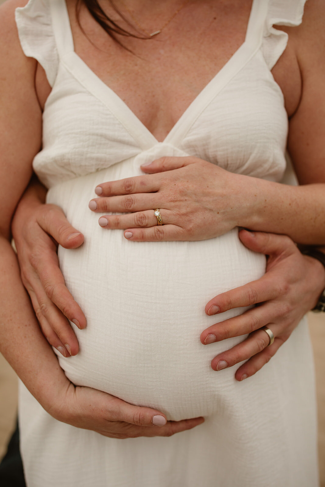 prince_edward_county_maternity_photographer_003
