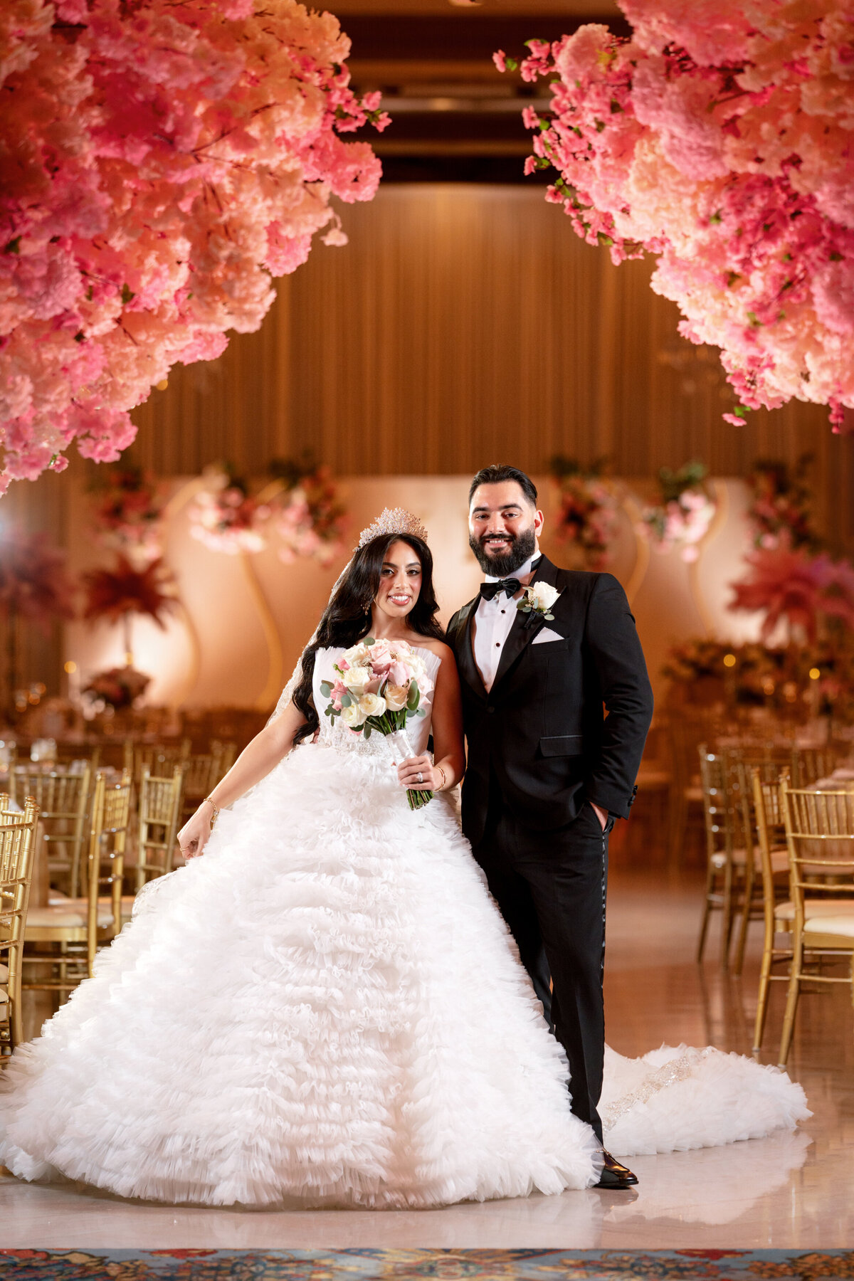 Berlez-Aspen-Avenue-Chicago-Wedding-Photographer-Windy-City-Wedding-Dance-Fulton-West-Event-Christmas-Session-135