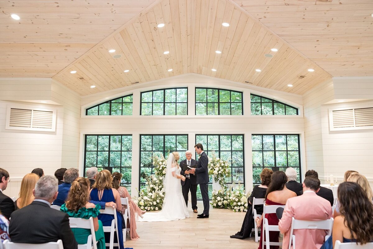 Wedding-at-Farm-at-Old-Edwards-Highlands-North-Carolina-0267