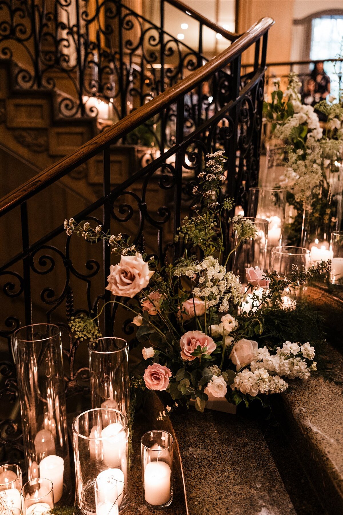 Grand-Luxury-Fairmont-Olympic-Wedding-Flora-Nova-Design-Seattle-00043