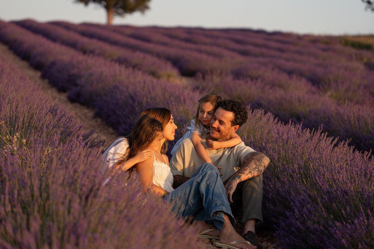 shooting-lavande-provence-couple-famille10