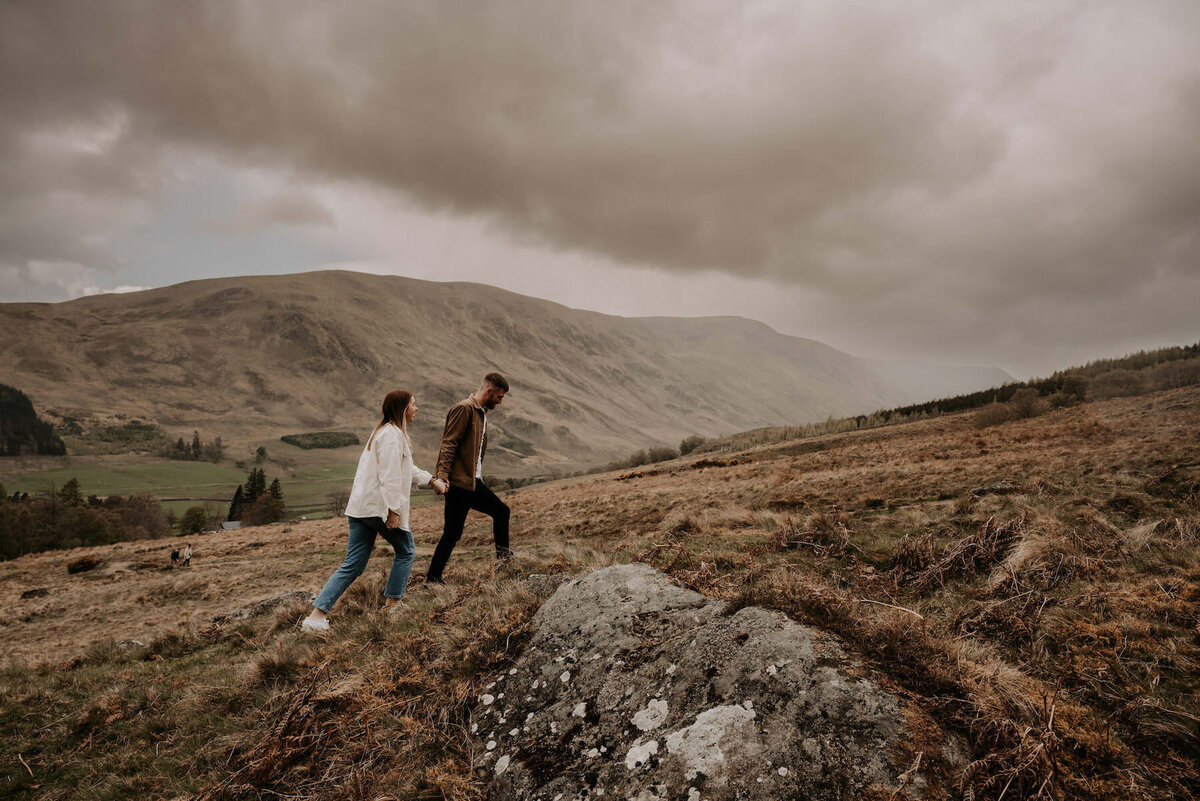 Nicola-Campbell-Timeless-Wedding-Photographer-Scotland-Engagement-Shoot-TheReids-_9021