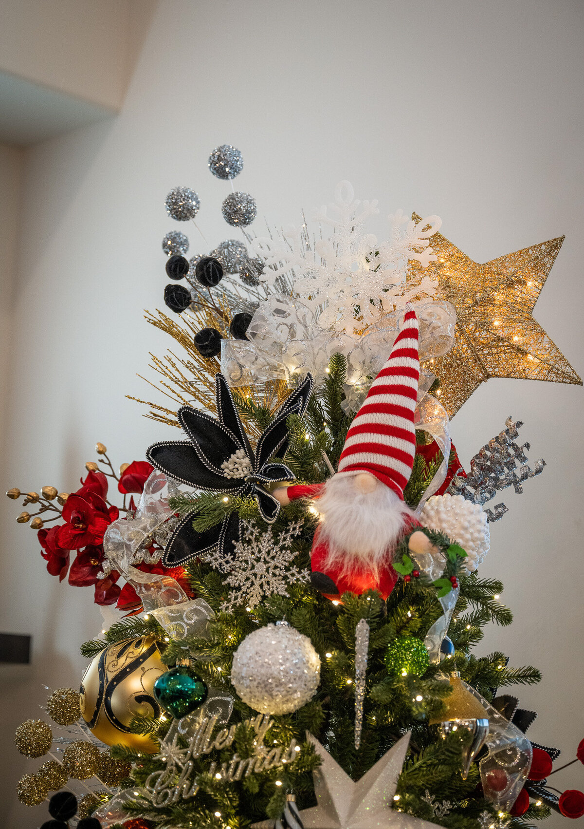 Interiors-by-Bethany-Professional-Christmas-Decor-Colorado-Springs-37
