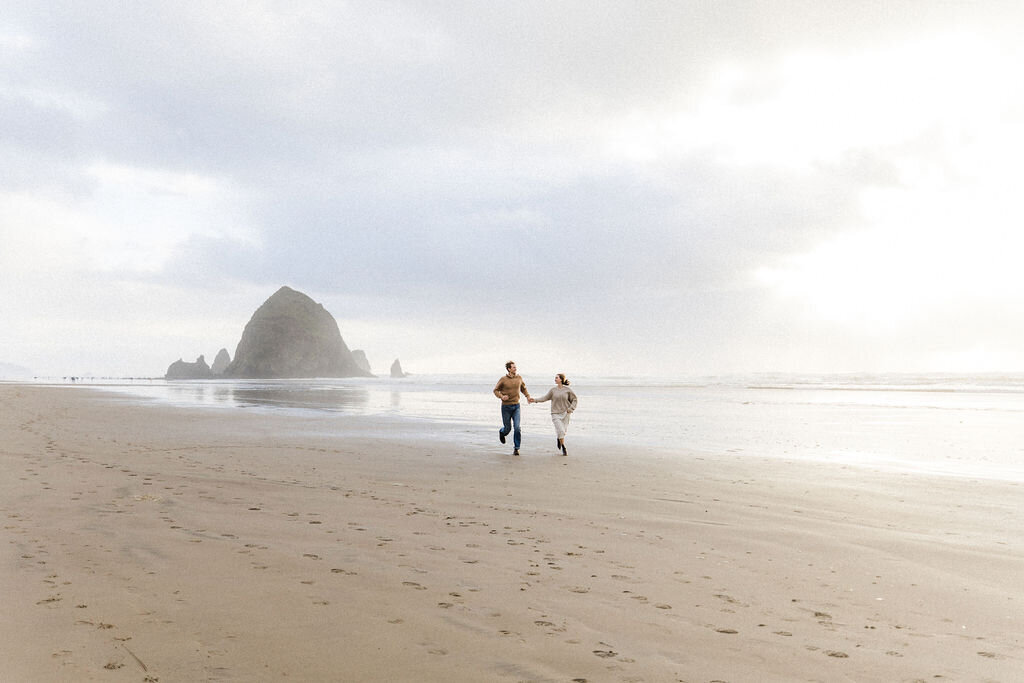 AJ Photography Armando Nevarez Wedding Photographer Filmmaker Cannon Beach Latourell Falls Oregon Weddings Elopement Elopements Photography Adventure Emotive Documentary1 (39)