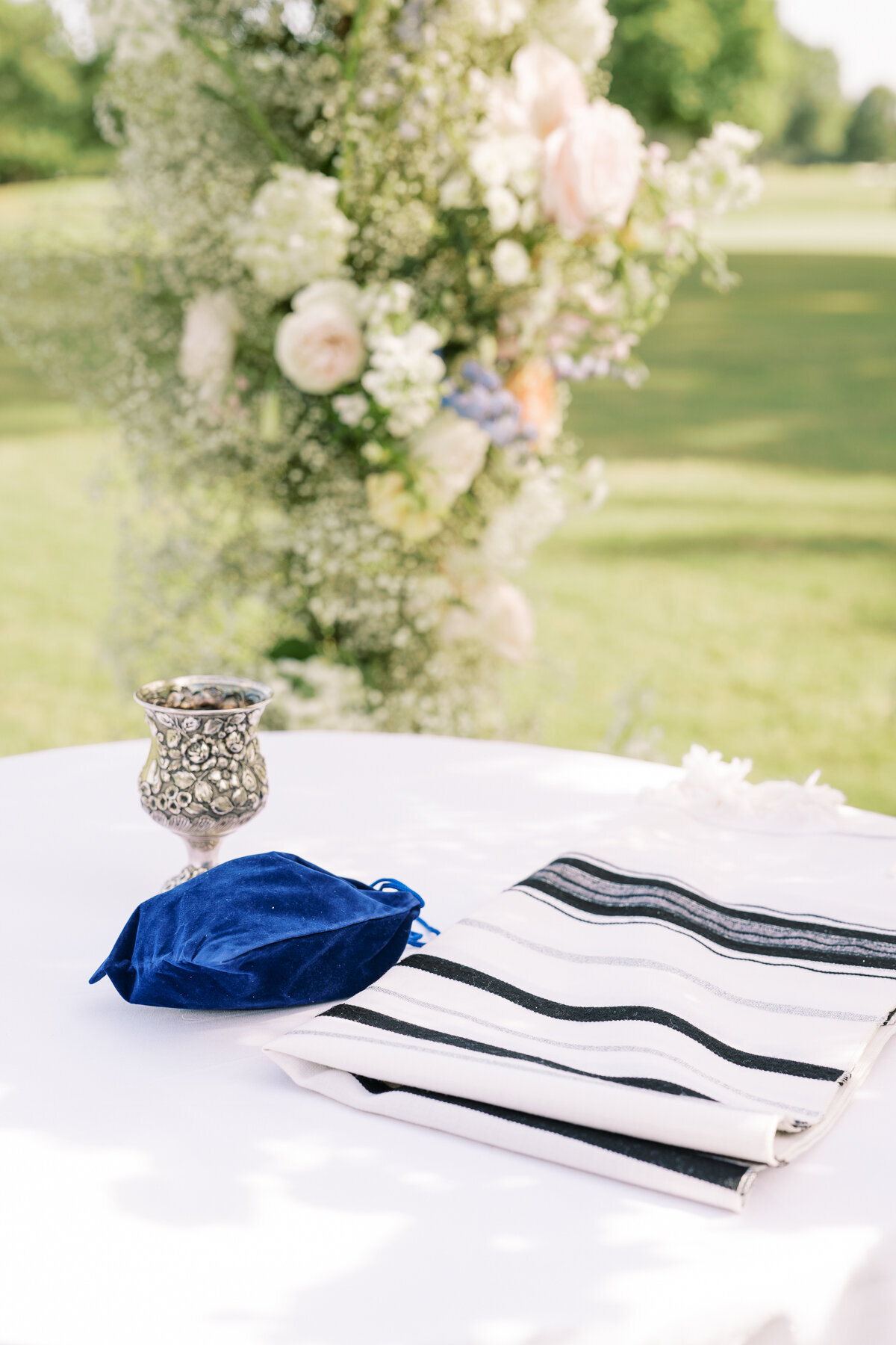 Luxury-Quail-Hollow-Jewish-Wedding-111