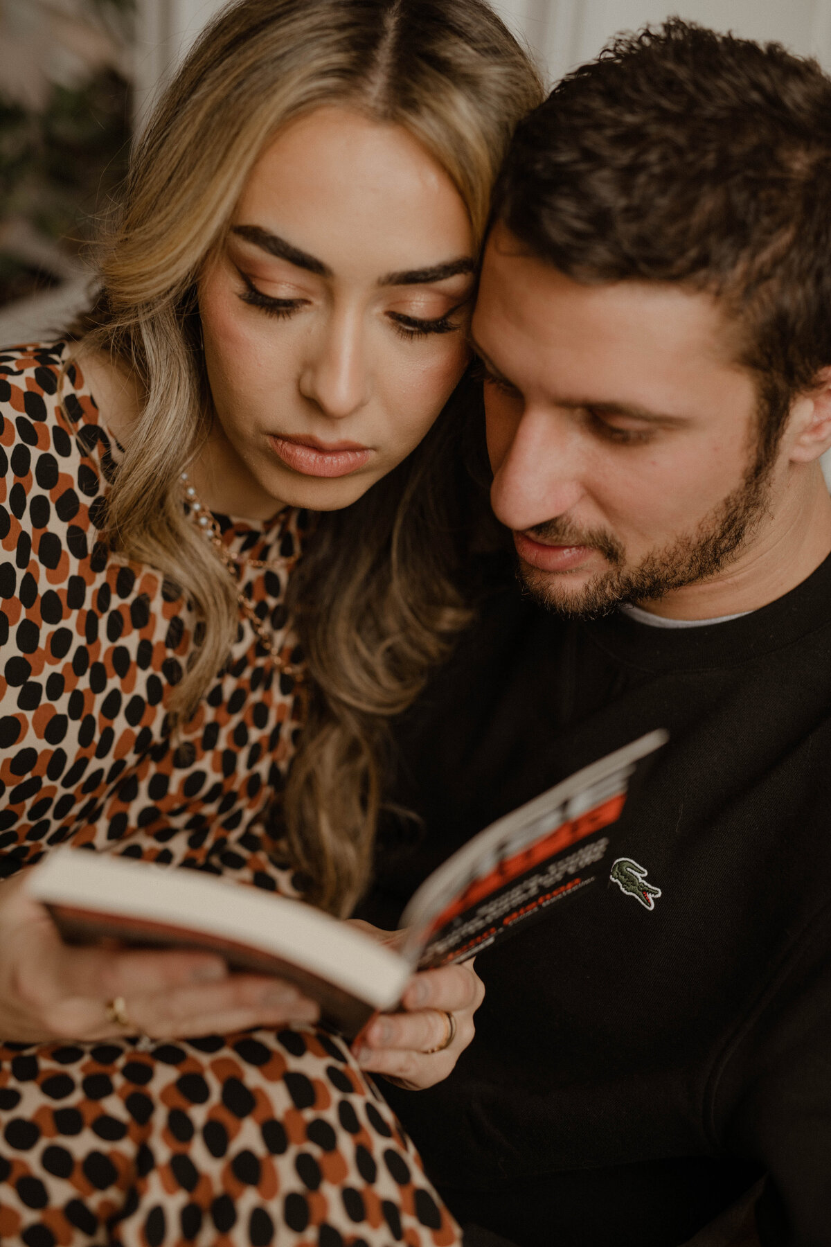 toronto-downtown-home-studio-engagement-couple-session-loft-intimate15