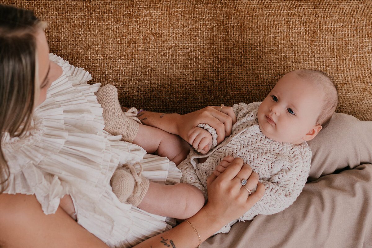 newborn-fotografie-leukfotografie-studio-the-loft-atelier-oost-23