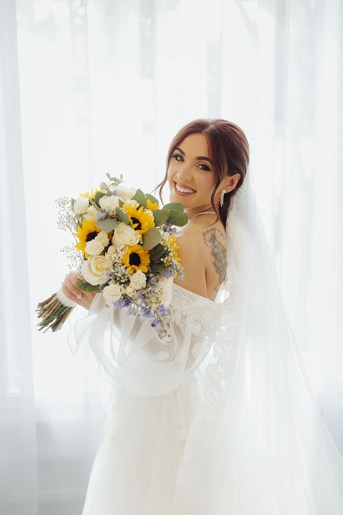Eagle Oaks Golf Club Wedding | Bride Holding Bouquet Inside Bridal Suite | Farmingdale, New Jersey