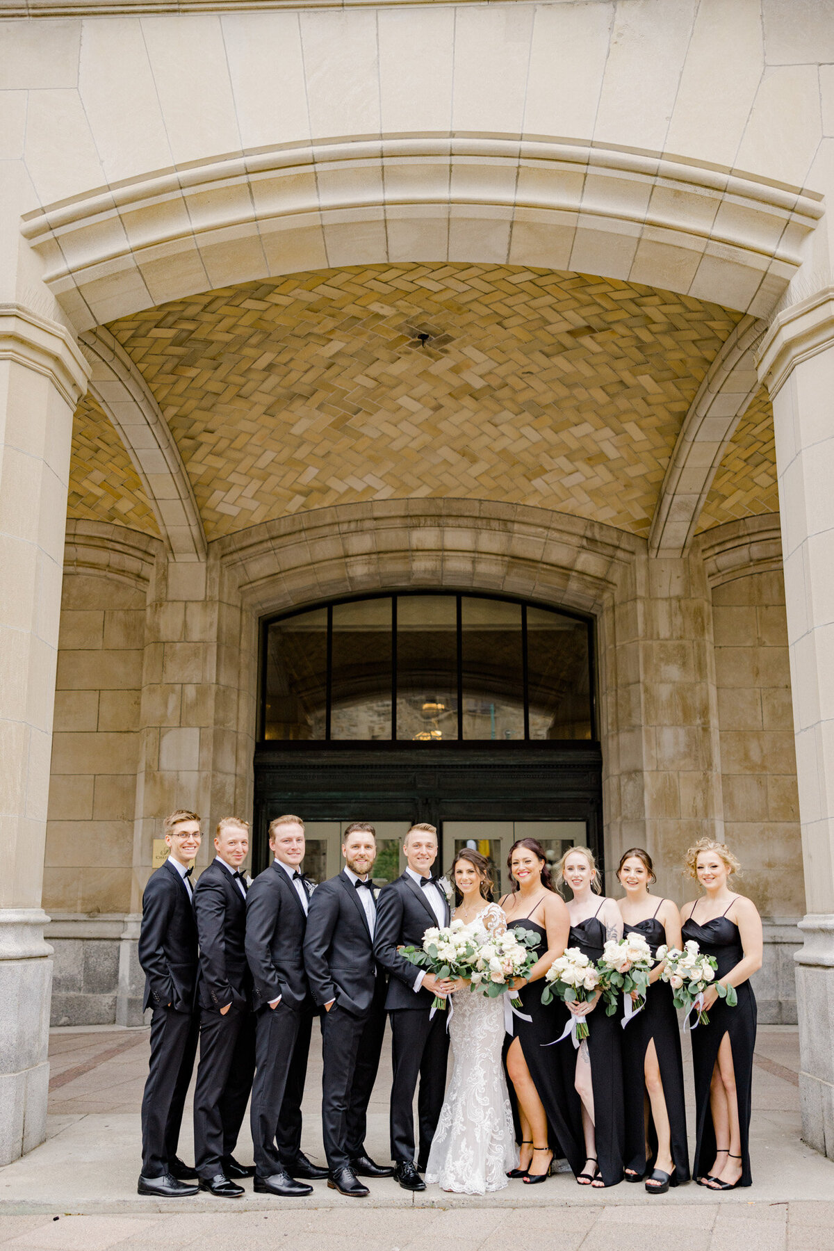 hannah-braden-ottawa-wedding-shaw-centre-2023-118