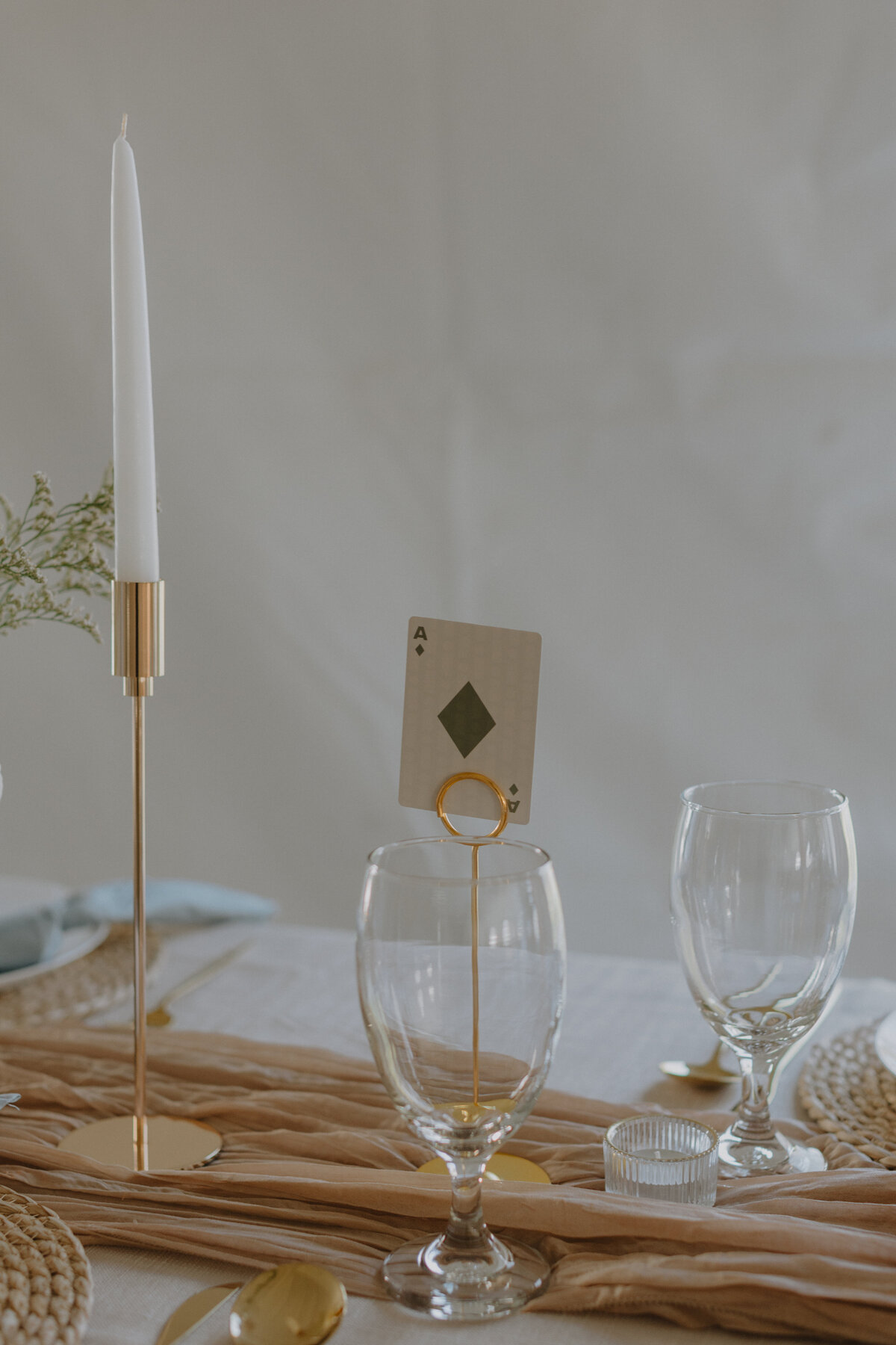 cottage-at-riverbend-spring-wedding-ally-will-details-23