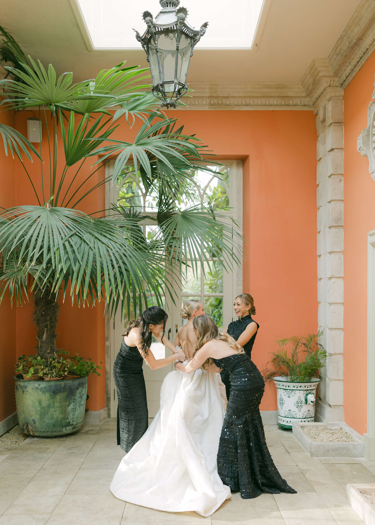 chloe-lowe-wedding-euridge-manor-cotswolds-vivienne-westwood-bridesmaids
