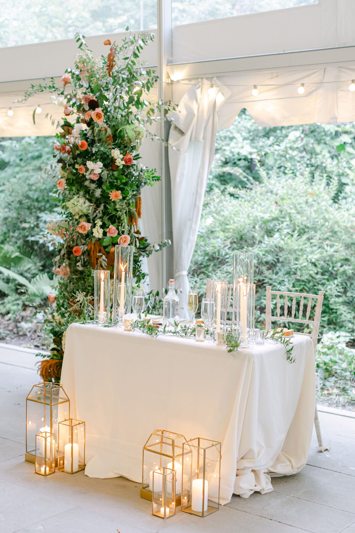 MikitshWedding_SCP-764