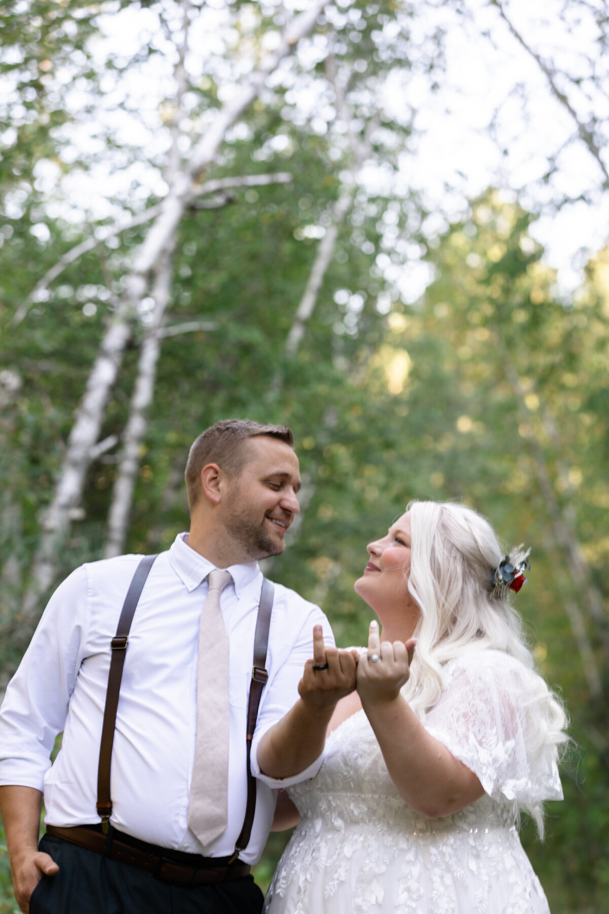 wanderingwildemedia-elopement-blackhillselopementphotographer-sarazachogan-sneaks-15