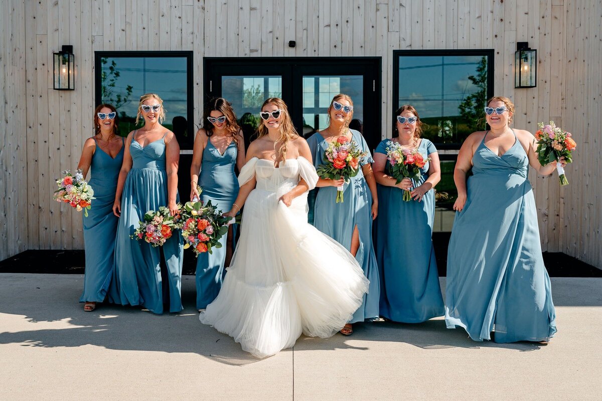 bride-bridesmaids-walking