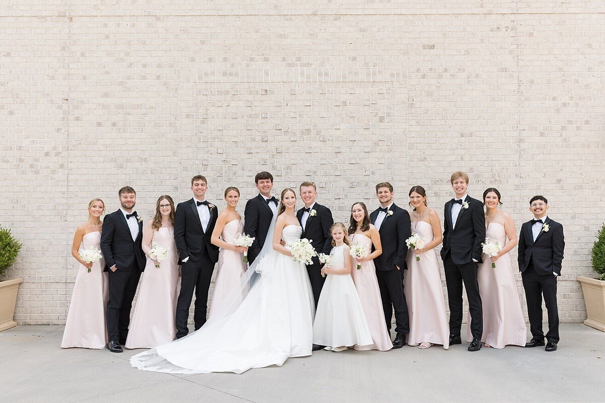 Raleigh-NC-Wedding-Photographer-The-Maxwell-Sarah-Hinckley-Photography-Timeless-Wedding-Photographer-_0015