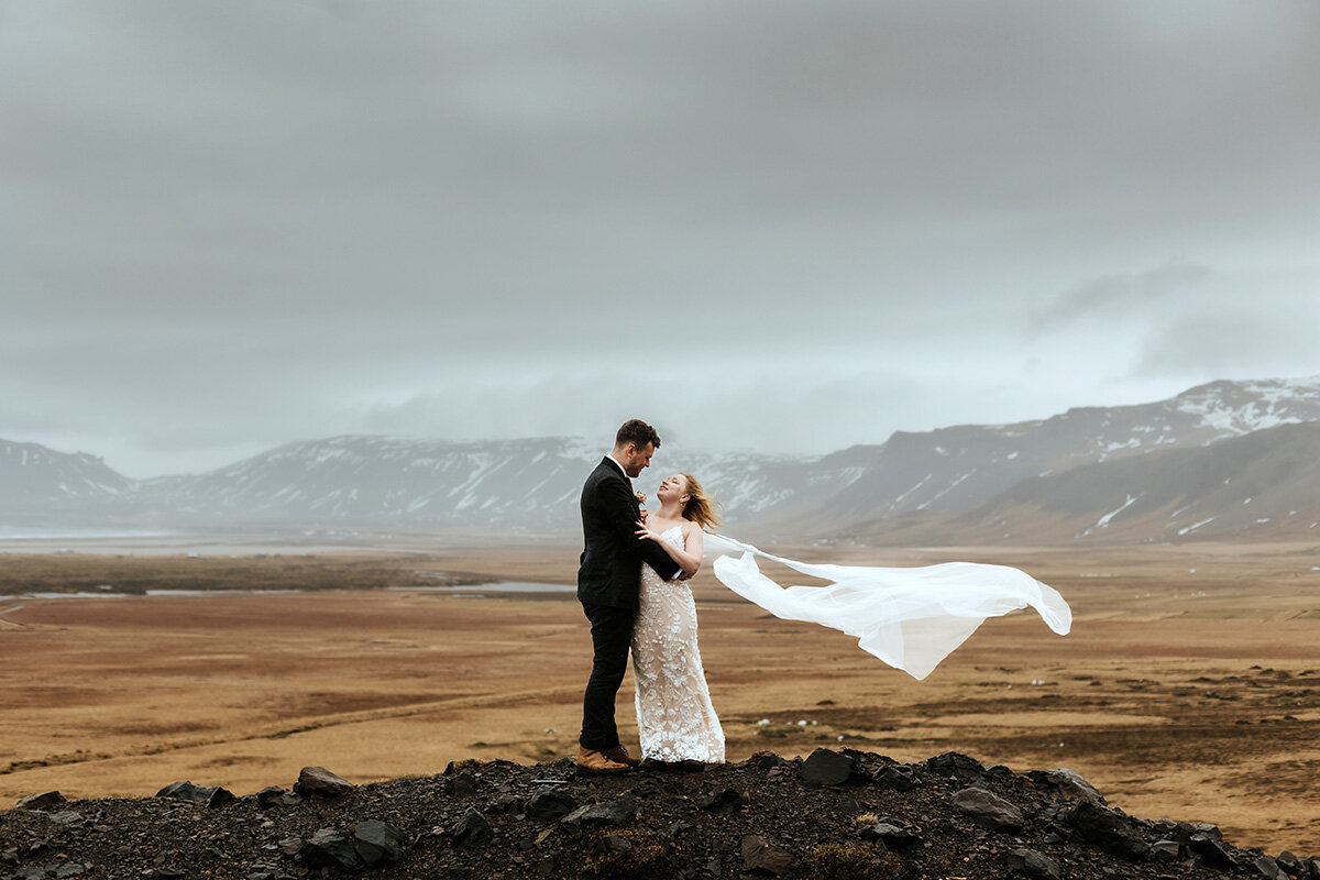 Best_Local_Iceland_Elopement_Photographer_and_Planner_382